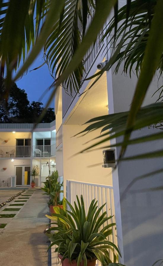 Nautilus By La Jamaca Hotels-Downtown La Parguera Lajas Bagian luar foto